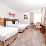 Armis Hotel 4*