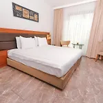 Armis فندق إزمير