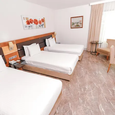 Armıs 4* İzmir
