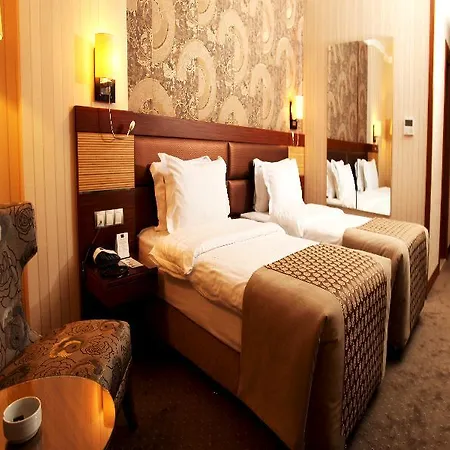 Armis 4* İzmir
