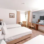 Hotel Armis 4*