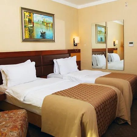 Armis Hotel